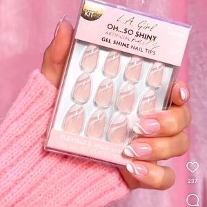 L.A. Girl Press on Nails